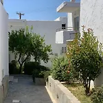Hotel Adel Paradise