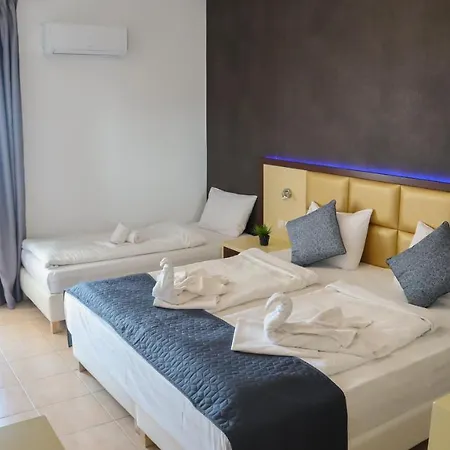 Sunset Paradise Hotel