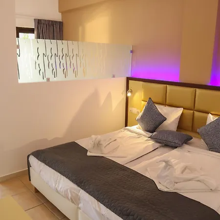 Sunset Paradise 4* Adelianos Kampos