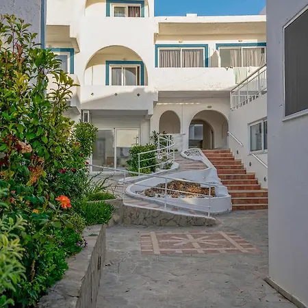 Sunset Paradise 4* Adelianos Kampos