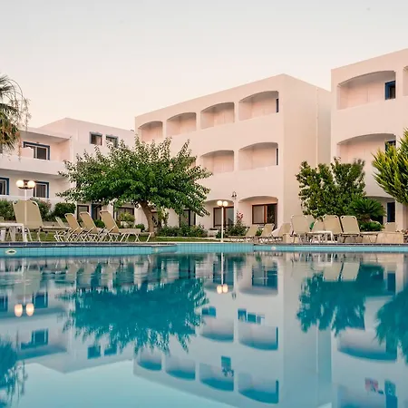 Sunset Paradise Hotell 4*