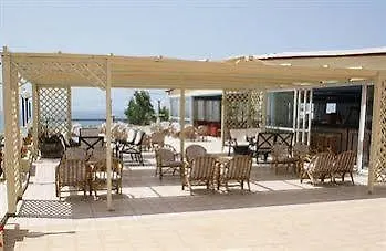 מלון Adel Paradise