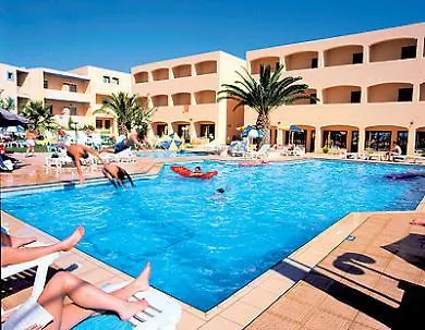 Adel Paradise Szálloda 4*