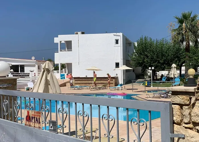 Hotell Adel Paradise