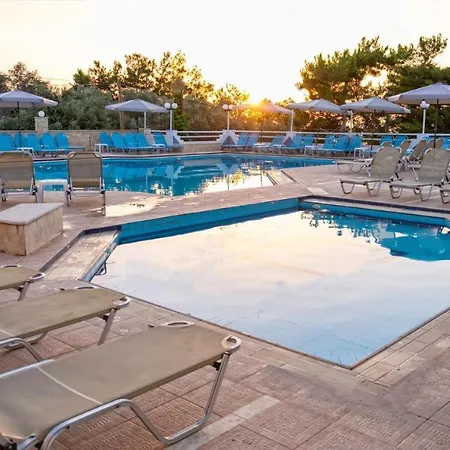 Sunset Paradise Hotel 4*