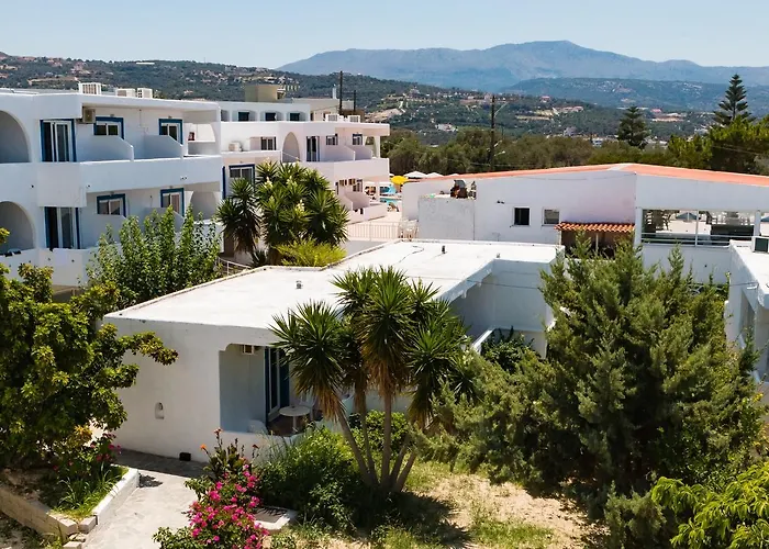 Adel Paradise Hotel 4*